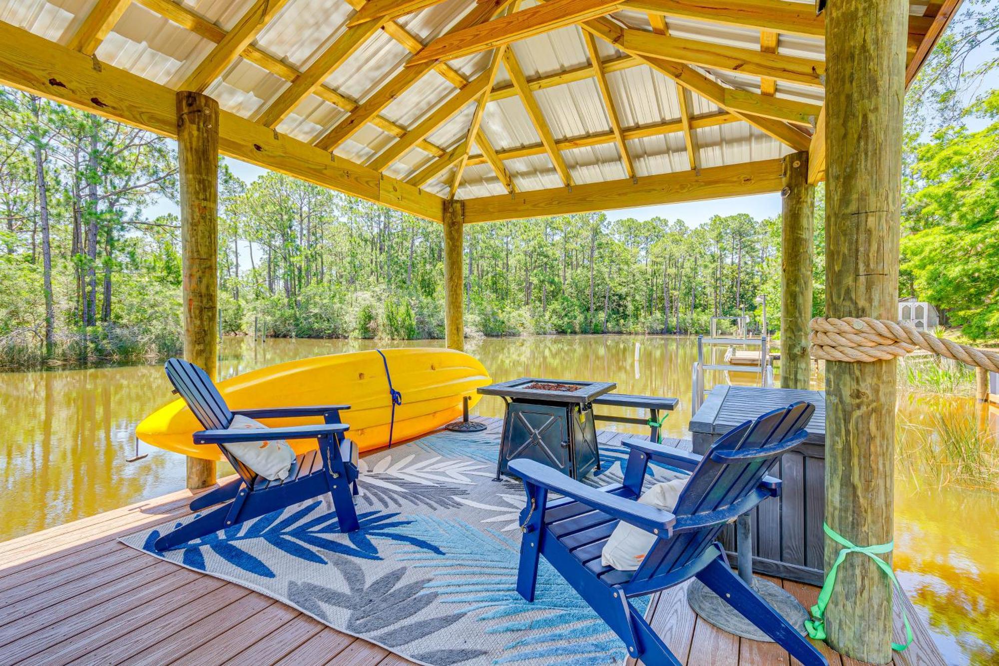 Waterfront Florida Vacation Rental With Boat Dock Milton Zewnętrze zdjęcie